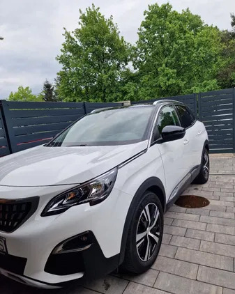 samochody osobowe Peugeot 3008 cena 85000 przebieg: 98000, rok produkcji 2018 z Warszawa